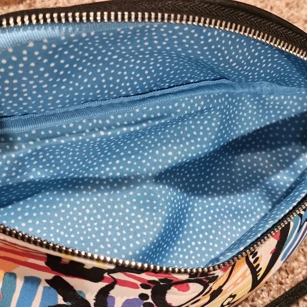 Brighton Graffiti Love Cross Body Belt Bag #D30265 NWT - Picture 10 of 12